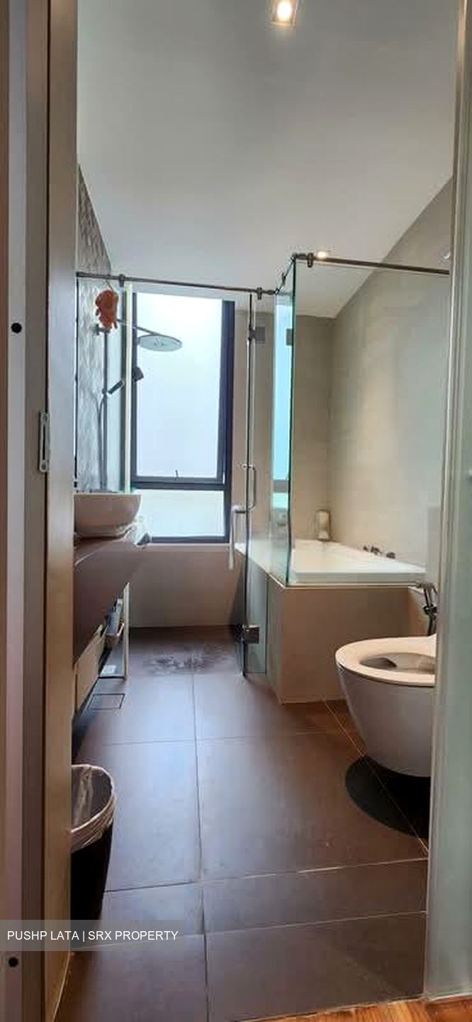 Chestnut Residences (D23), Terrace #573677111